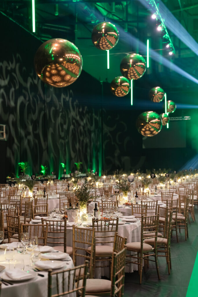 Asutuse uusaastapidu Live!